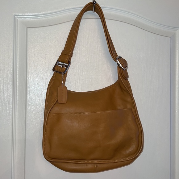 Vintage Coach leather Shoulder bag good condition khaki color - Picture 3 of 12